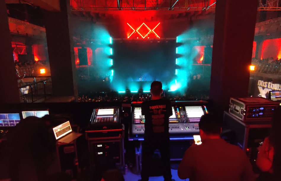 Fotografía del Back Stage del concierto de Lunay durante MIXX Bunker 2023 de DOS EQUIS