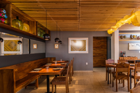 Sesión profesional de fotografía digital para documentar la arquitectura de restaurantes de comida en oaxaca