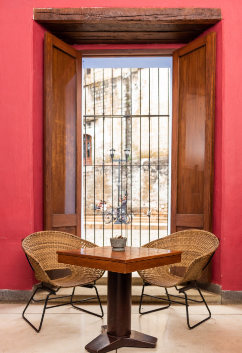 Sesión profesional de fotografía digital para documentar la arquitectura de restaurantes de comida en oaxaca