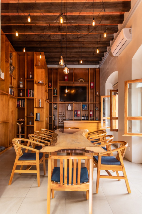 Sesión profesional de fotografía digital para documentar la arquitectura de restaurantes de comida en oaxaca