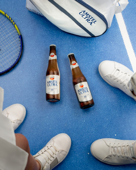 Sesión profesional de fotografía digital para documentar productos premium de Amstel Ultra