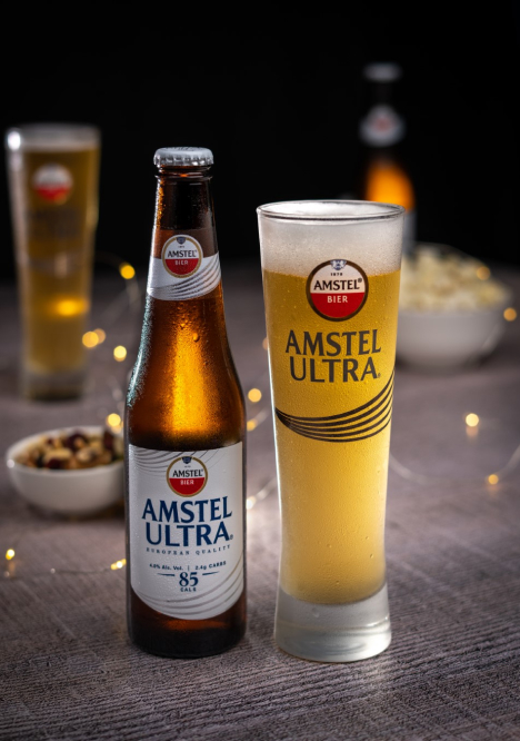 Sesión profesional de fotografía digital para documentar productos premium de Amstel Ultra