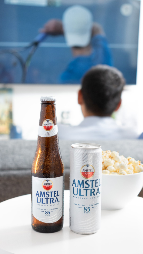 Sesión profesional de fotografía digital para documentar productos premium de Amstel Ultra